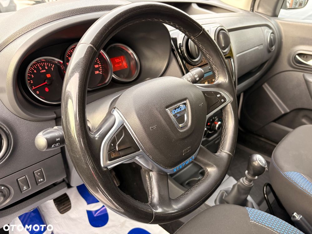 Dacia Dokker 1.5 Blue dCi Stepway - 12