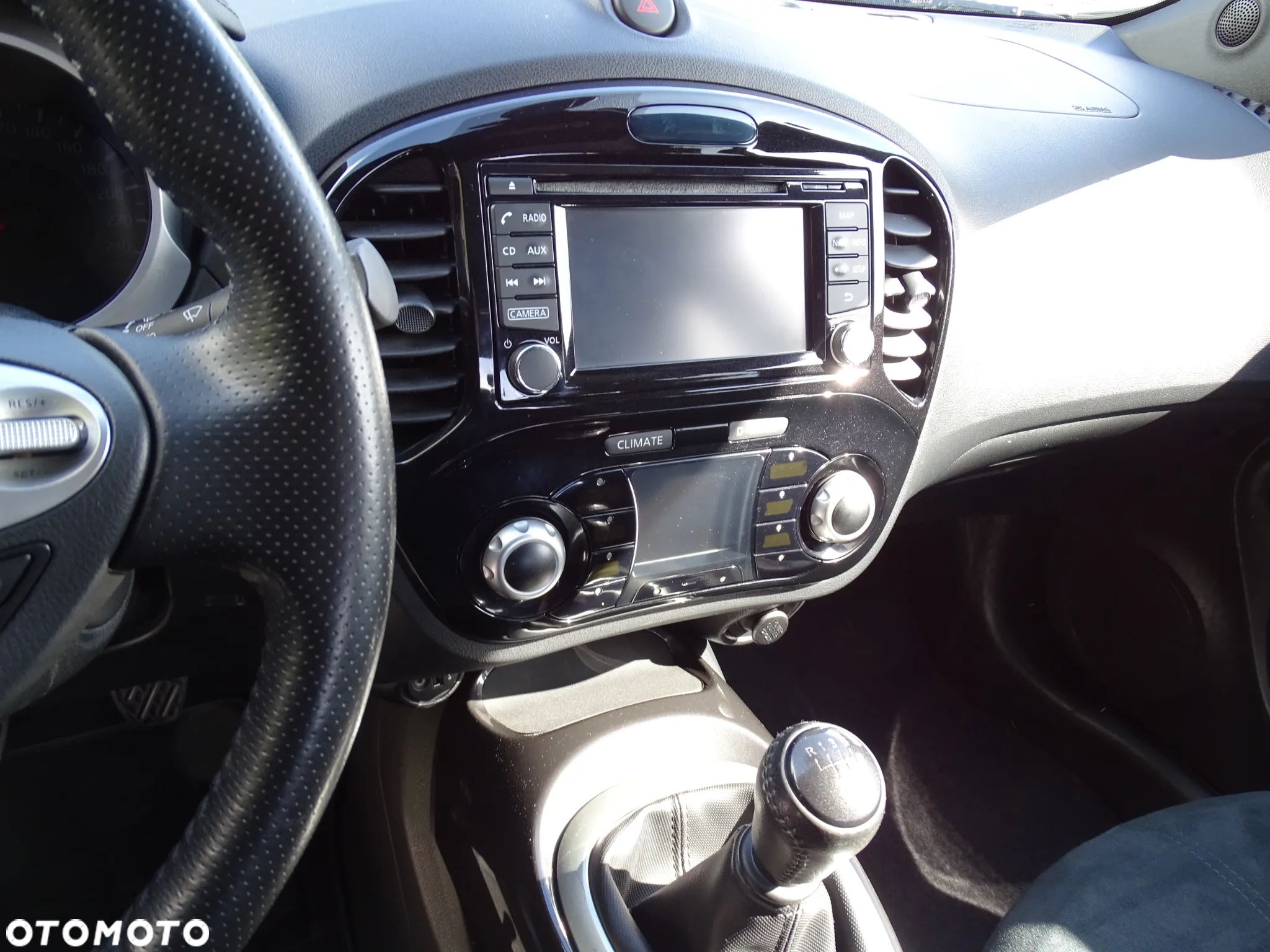 Nissan Juke 1.2 DIG-T Tekna EU6 - 30