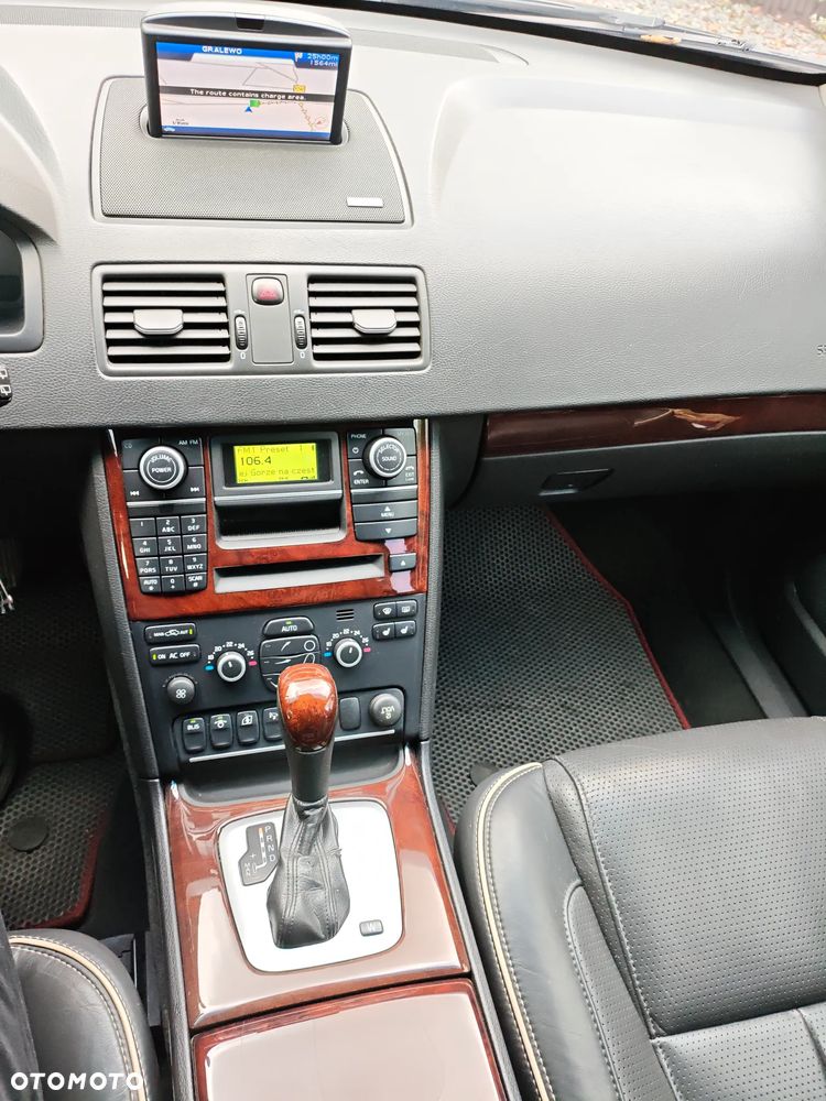 Volvo XC 90 - 7