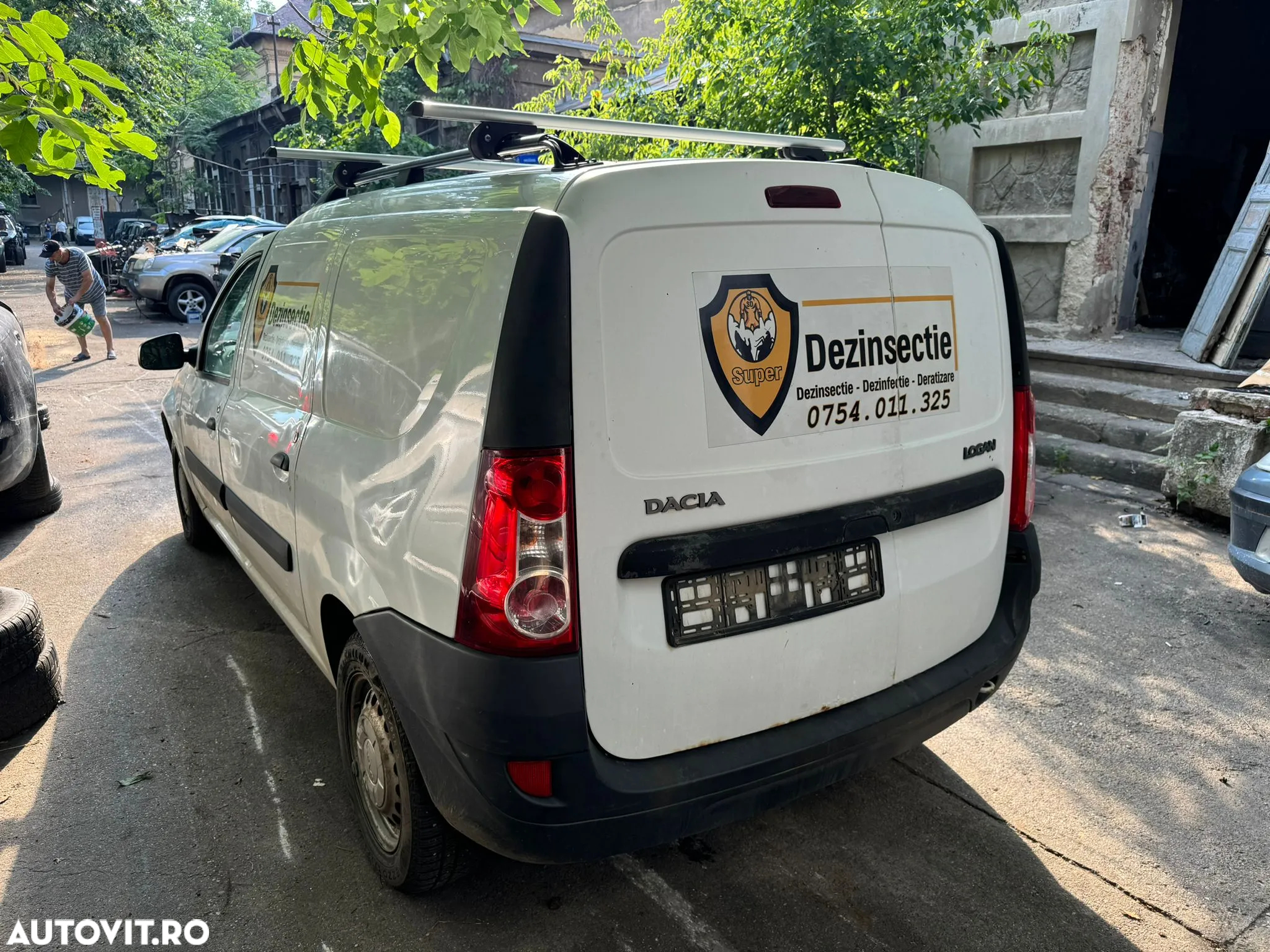 Dezmembrez Dacia Logan MCV VAN alb 2012 1.5 DCI - 3