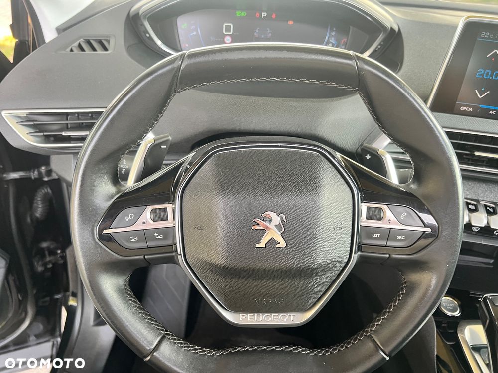 Peugeot 3008 - 22
