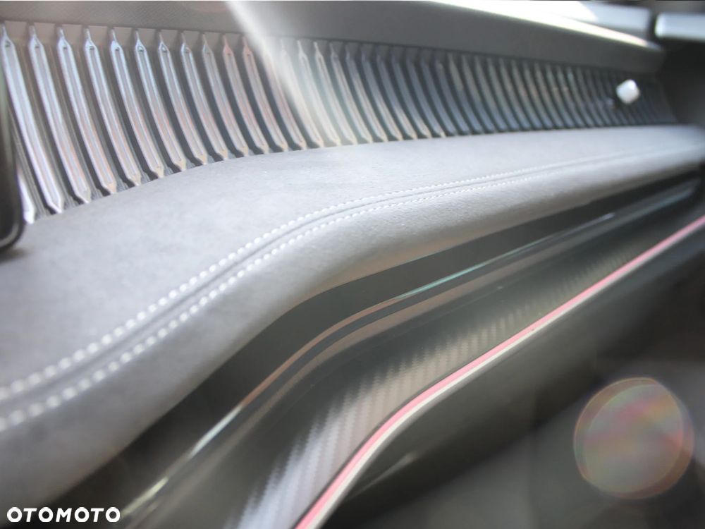 Skoda Superb 2.0 TDI 4x4 DSG SportLine - 9