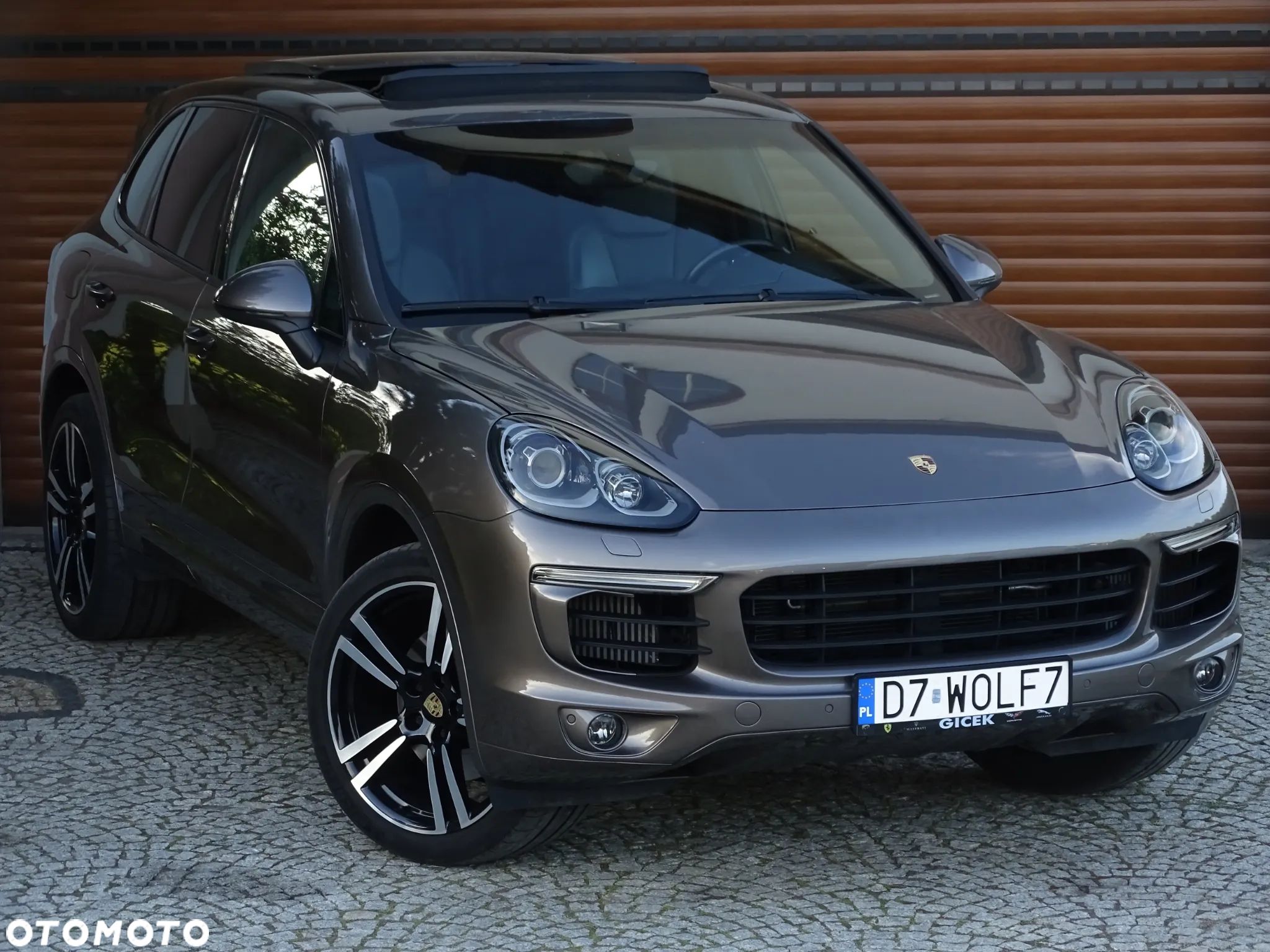 Porsche Cayenne Diesel Tiptronic S - 1