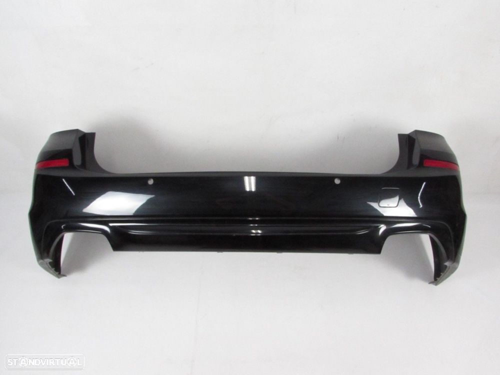 Parachoques Sport Look 550 Trás Seminovo/ Original BMW 5 Touring (G31) 511274756... - 1