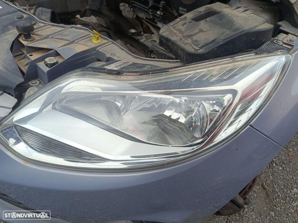 FAROL ESQUERDO FORD FOCUS BERLINA CB8 - 1