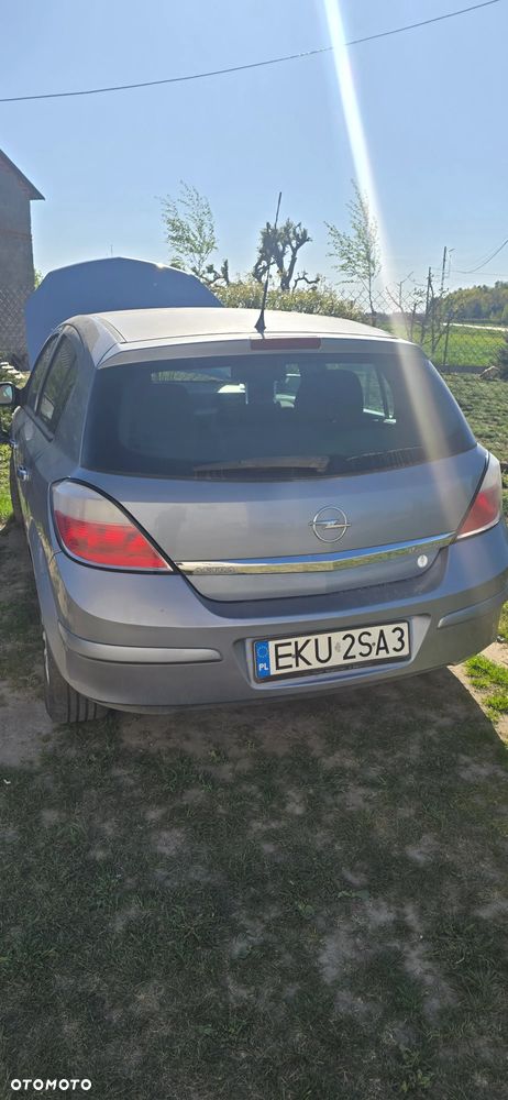 Opel Astra 1.6 - 8
