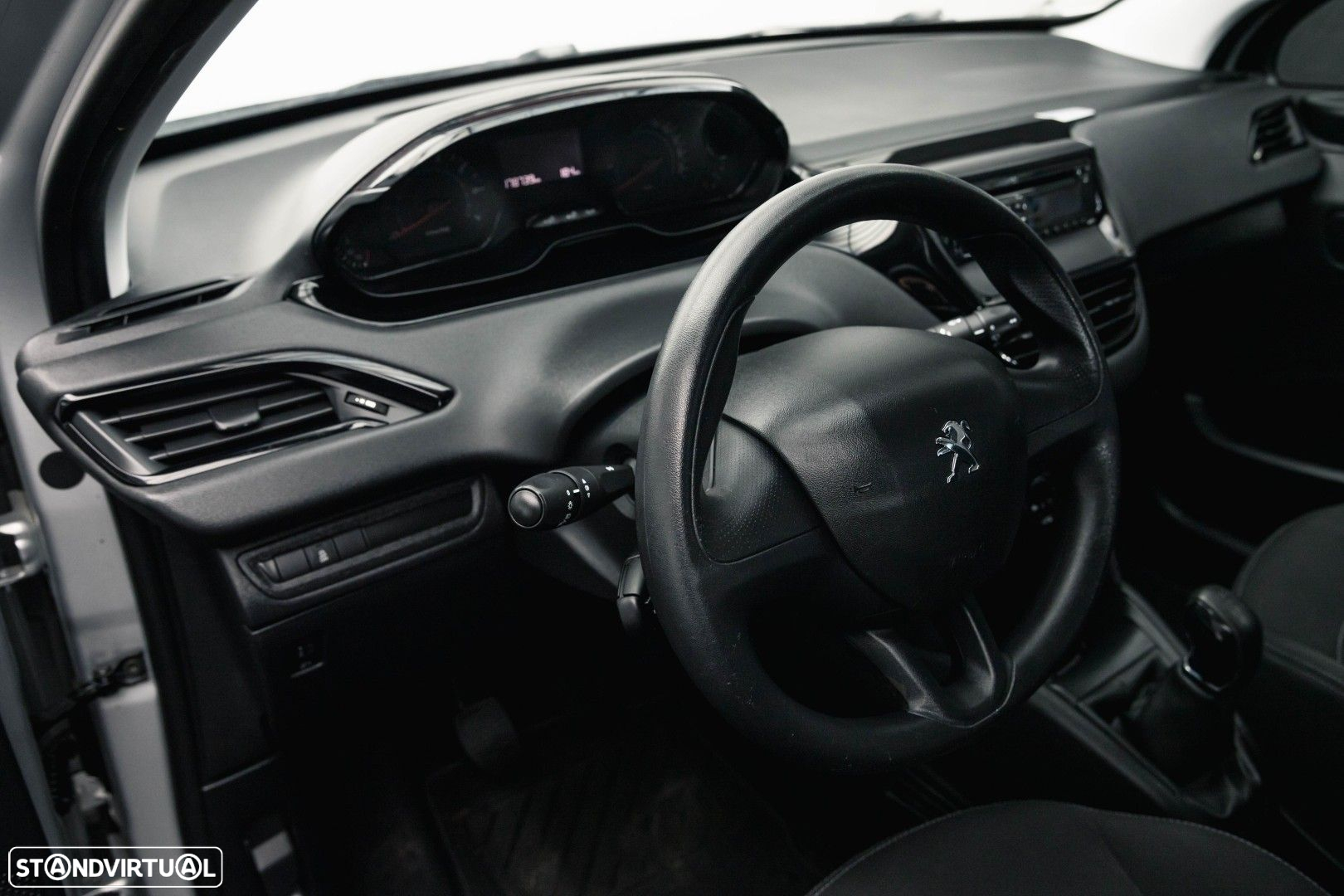 Peugeot 208 1.2 VTi Access - 12