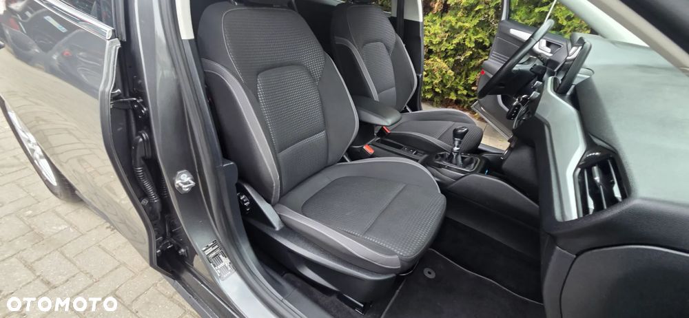 Ford Focus 1.0 EcoBoost STart-Stopp-System TITANIUM - 34