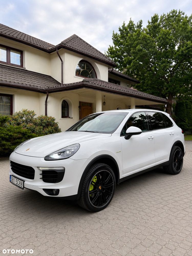 Porsche Cayenne 2016 photo 3