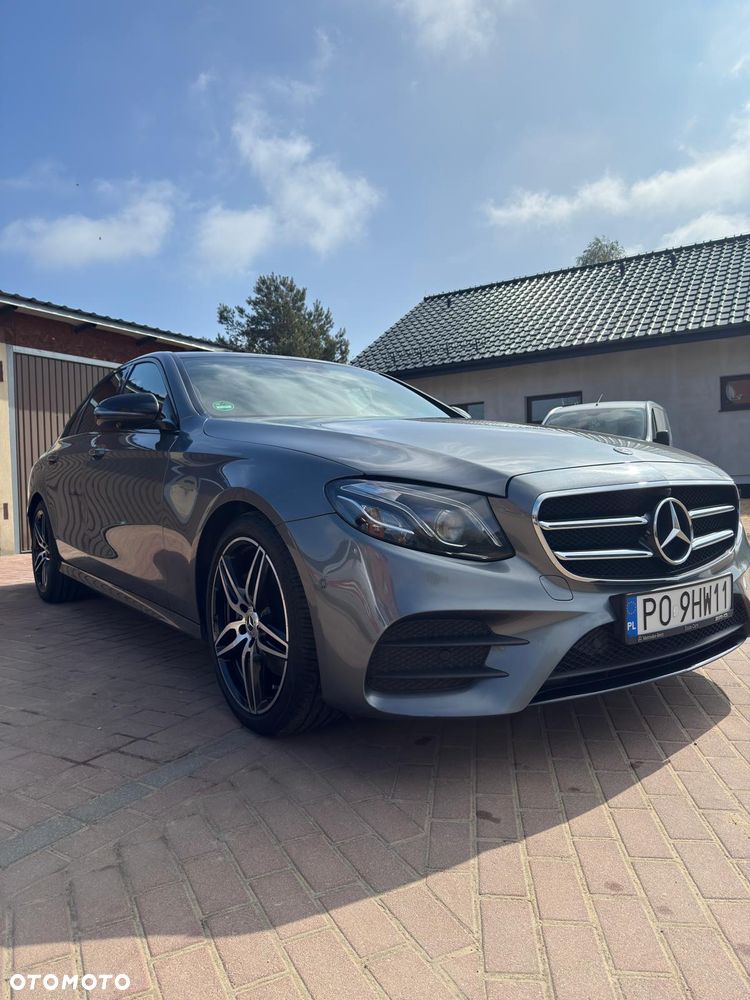 Mercedes-Benz Klasa E 220 d 4-Matic 9G-TRONIC - 1