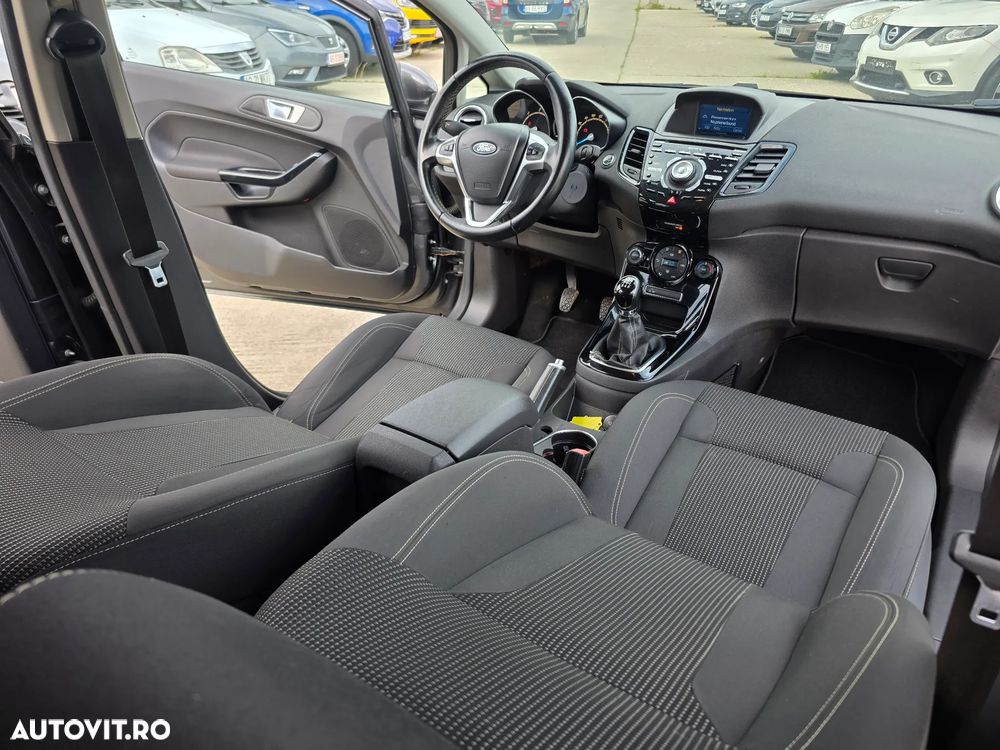 Ford Fiesta 1.5 TDCi Titanium - 8
