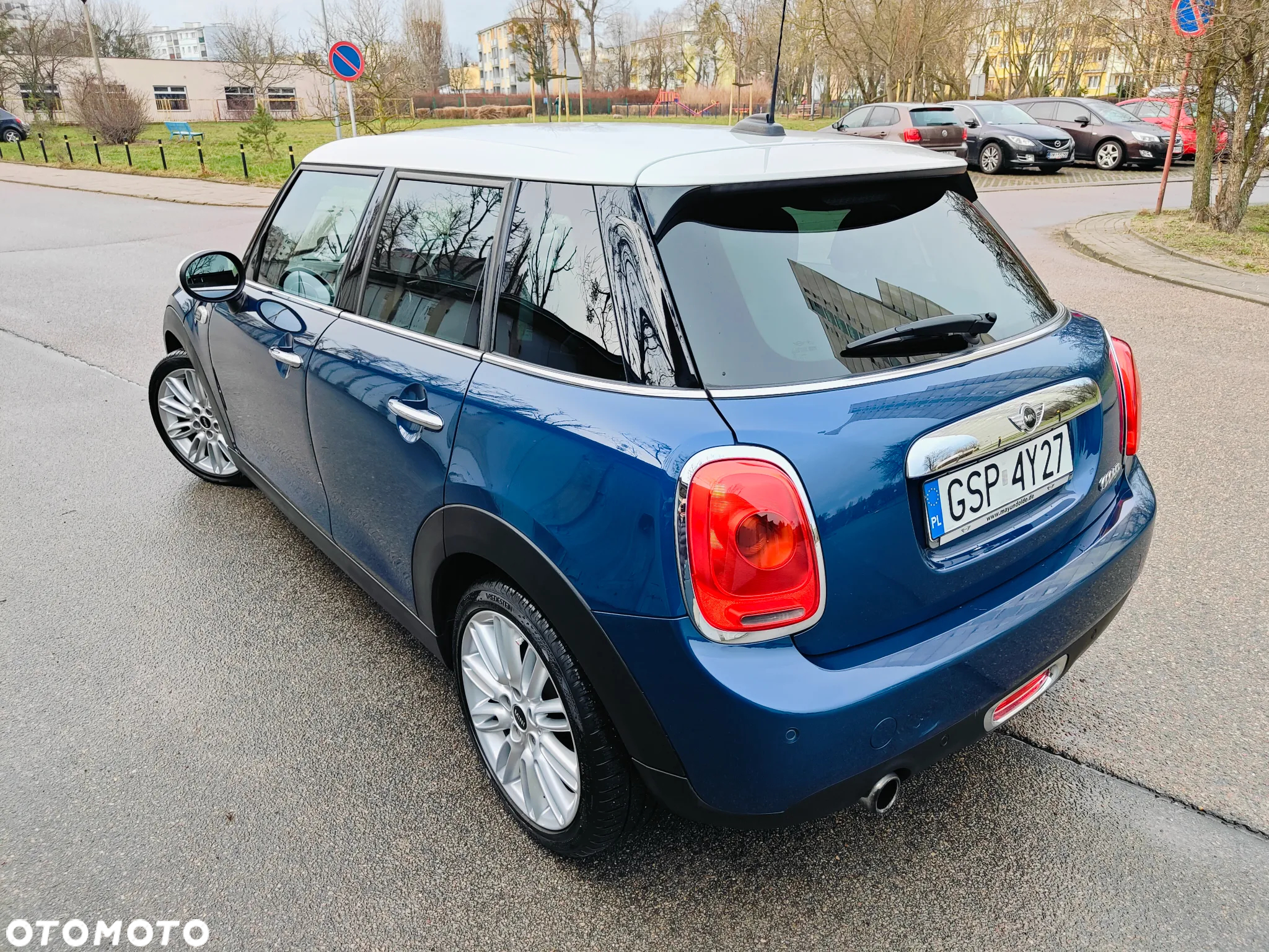 MINI Cooper Standard - 15
