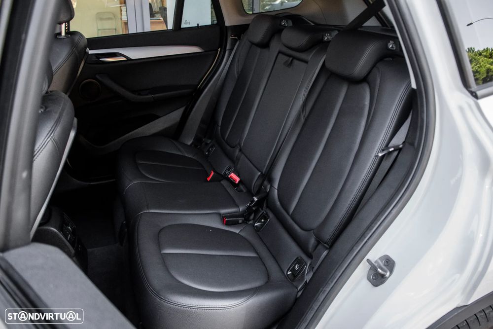 BMW X1 16 d sDrive Advantage - 32