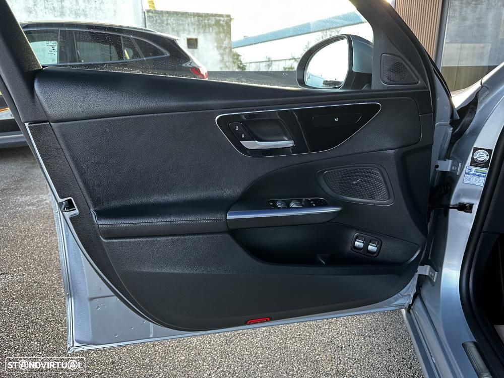 Mercedes-Benz C 300 e T 9G-TRONIC Avantgarde - 20