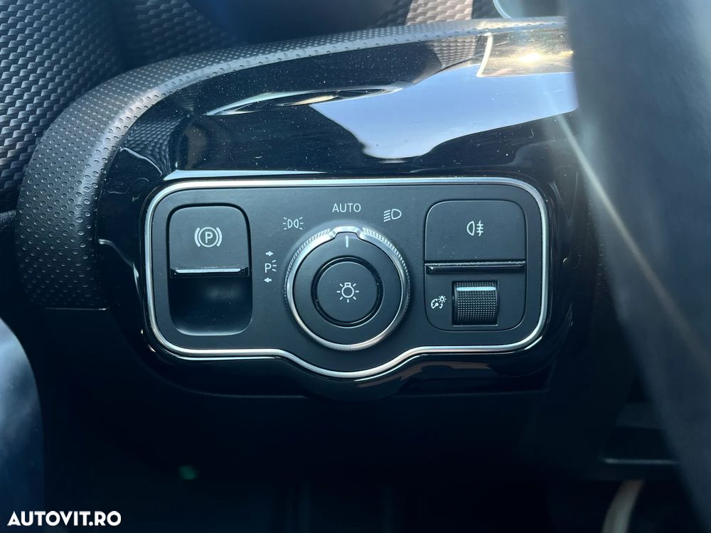 Mercedes-Benz A 200 - 20