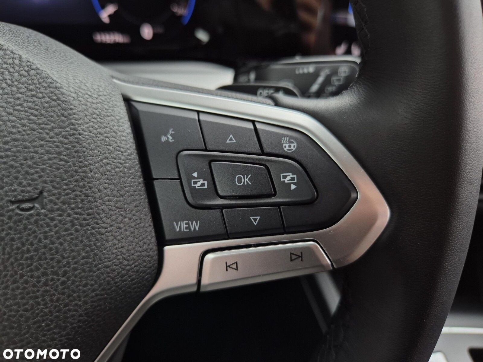 Volkswagen Golf - 20