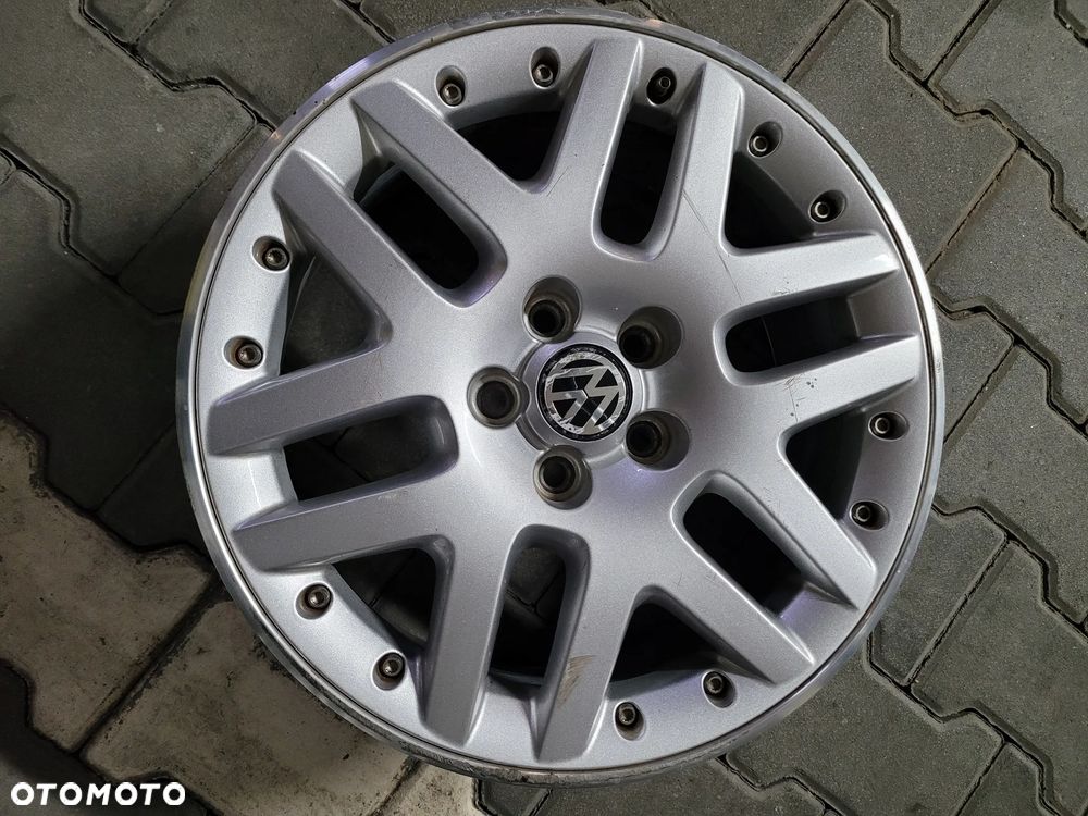 Volkswagen Polo 1.4 Sportline - 29