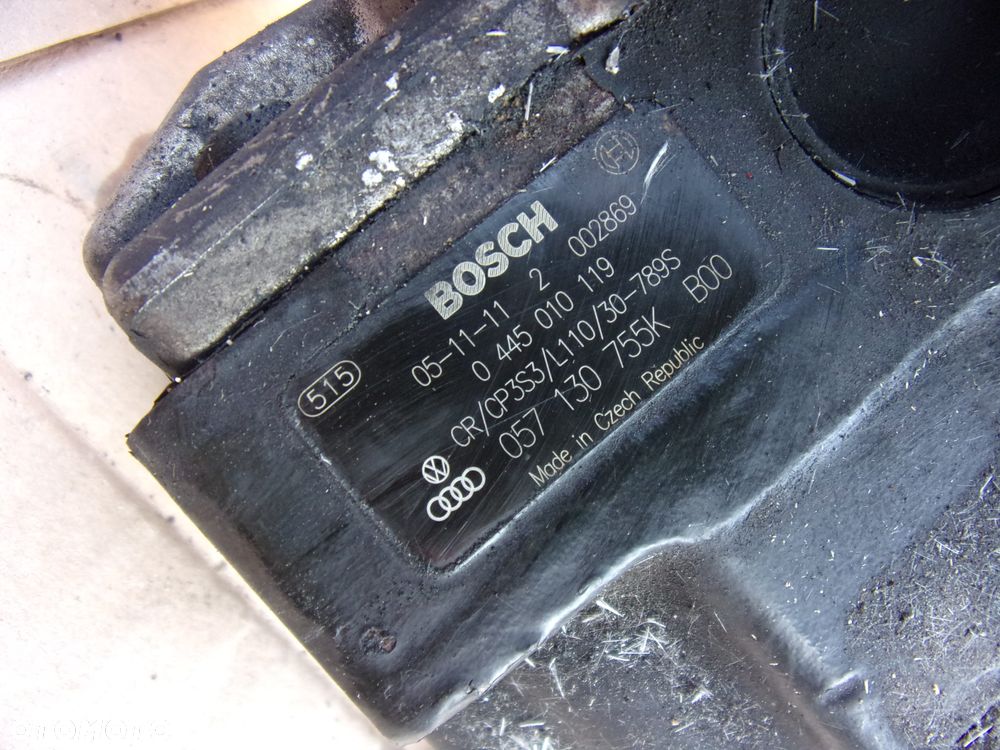 Pompa wtryskowa Audi A8 D3 4.2TDI 0445010119 - 2