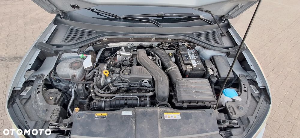 Volkswagen T-Roc 1.5 TSI Life DSG - 13