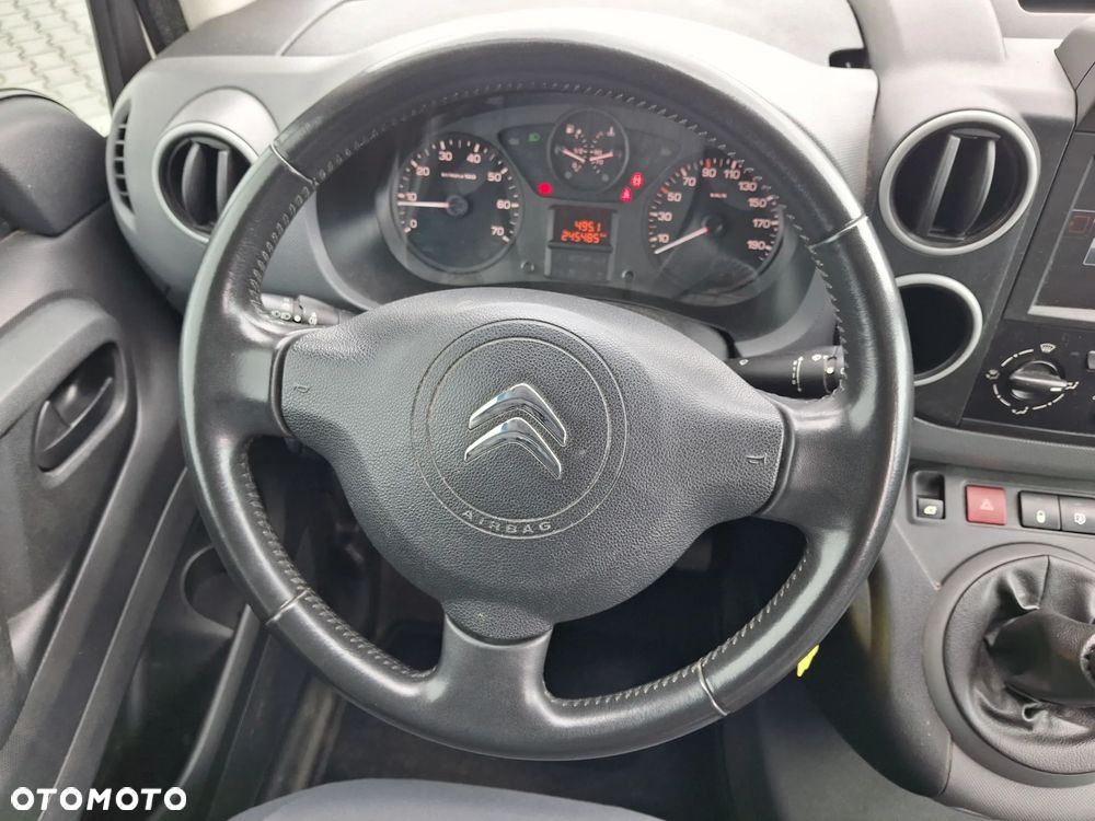 Citroën BERLINGO - 19