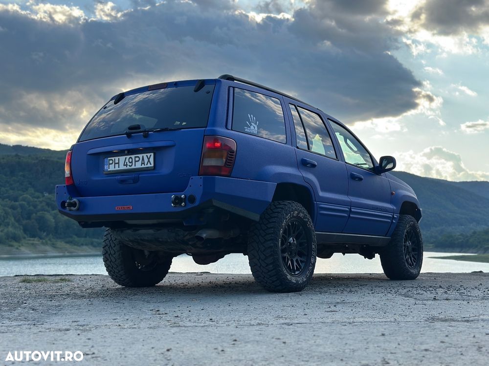 Jeep Grand Cherokee - 5