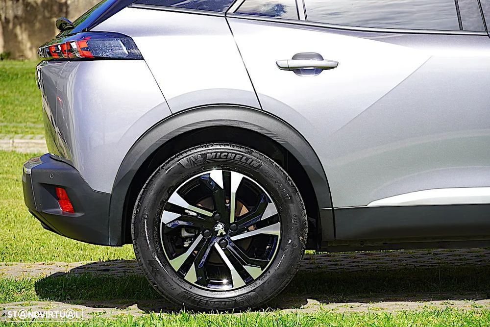 Peugeot e-2008 50 kWh Allure Pack - 11