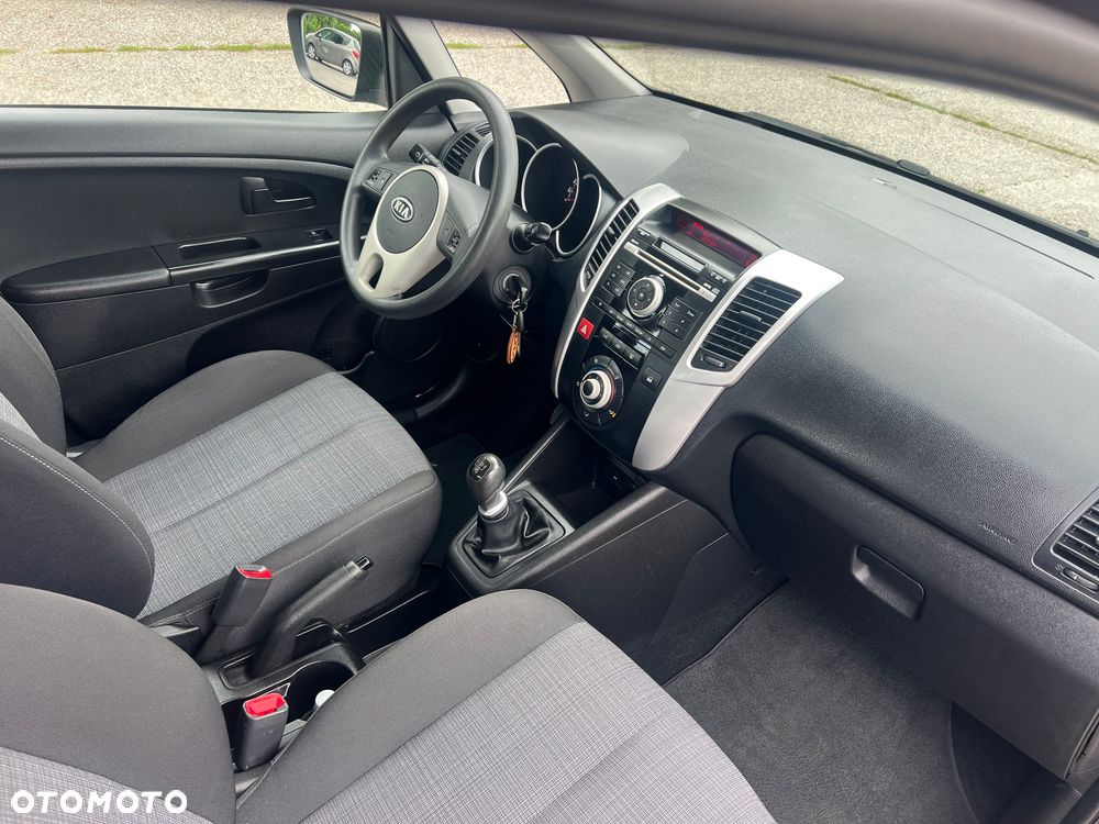 Kia Venga 1.4 CVVT Vision - 23