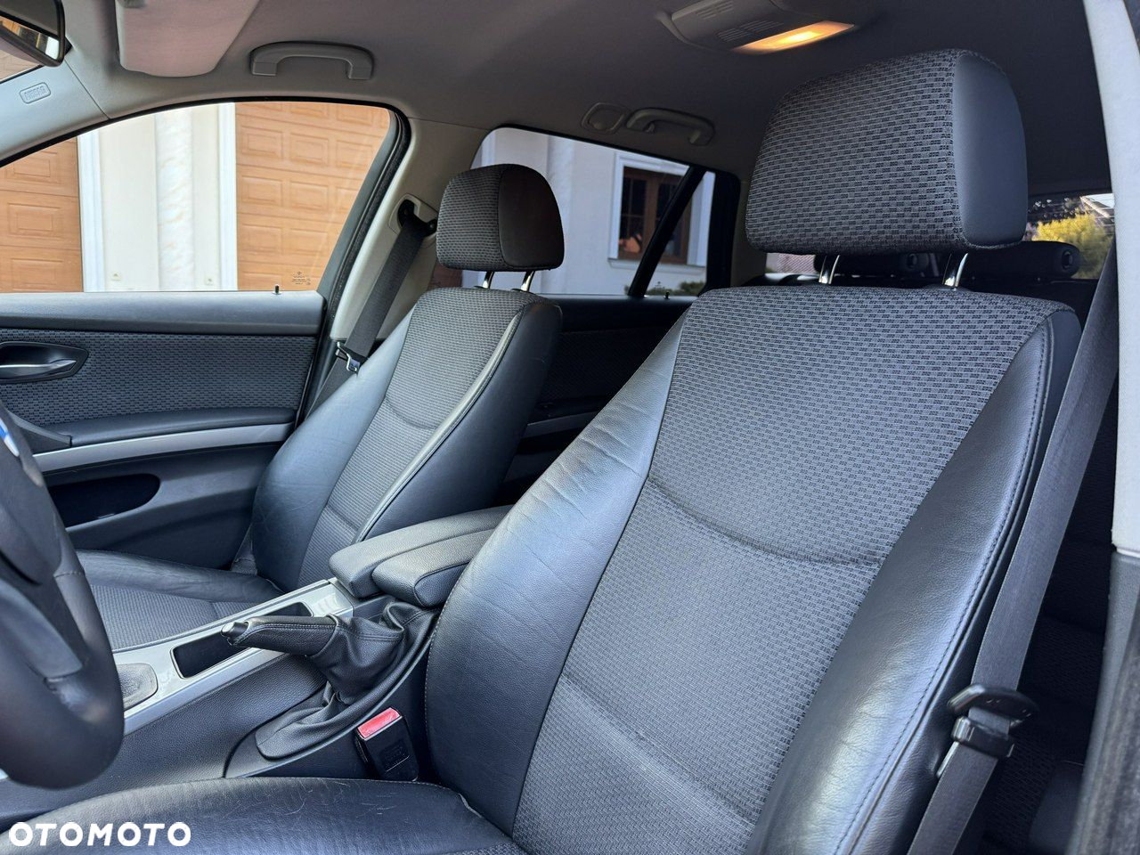 BMW Seria 3 320d xDrive - 21