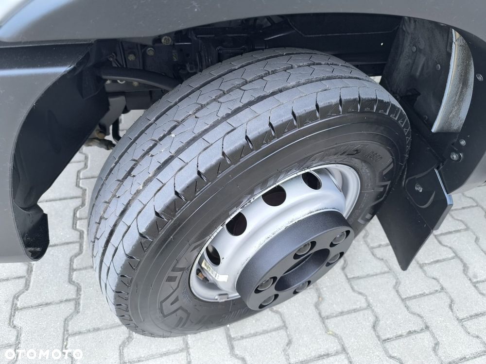 Iveco Daily 70C18 Sypialnia 2 Łóżka, WINDA!, 15 Palet, 2x Firana + Zsuwany Dach! - 40