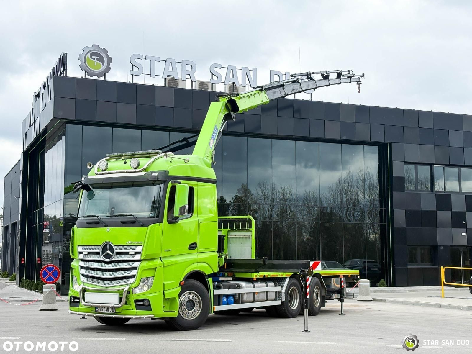 Mercedes-Benz Actros 6x2 HMF 3220 K-7 HDS Żuraw Crane - 7