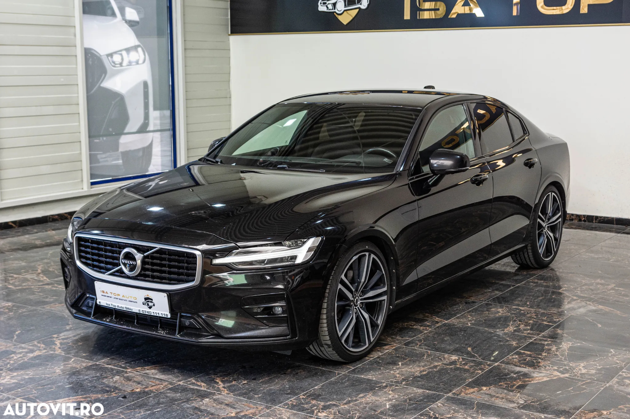 Volvo S60 T5 AWD R-Design - 10