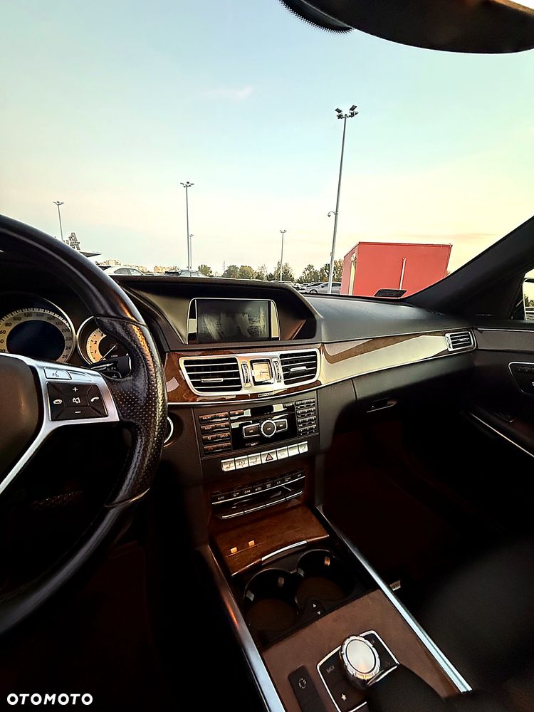 Mercedes-Benz Klasa E 350 Avantgarde - 19