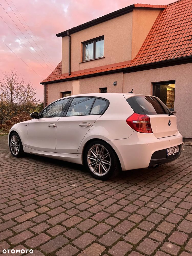 BMW Seria 1 - 12