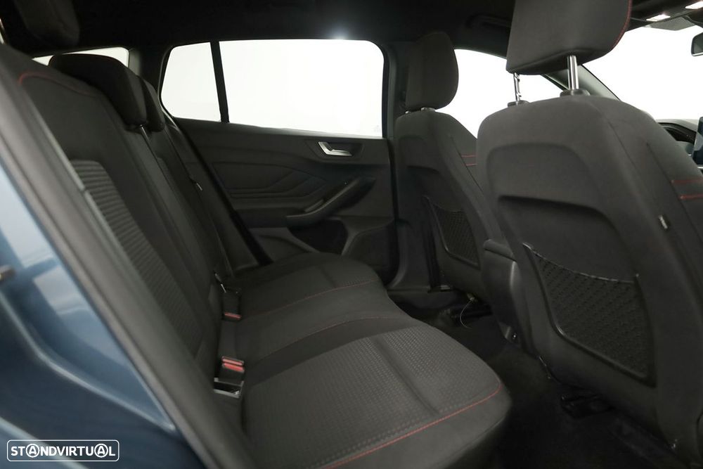 Ford Focus SW 1.0 EcoBoost MHEV ST-Line X Aut. - 22