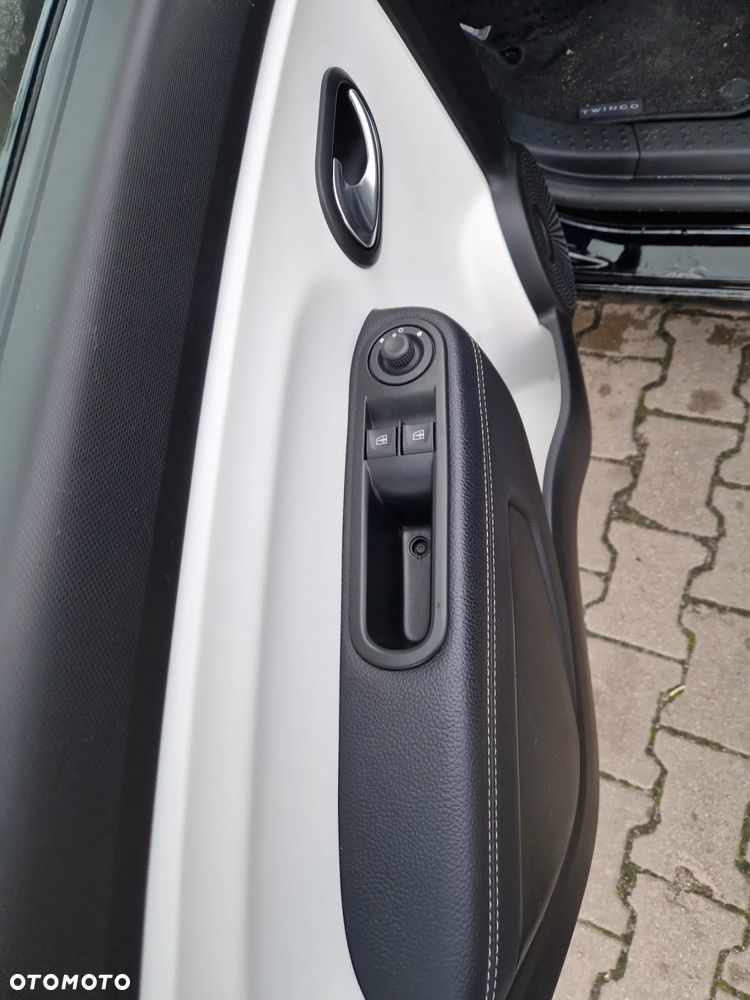 Renault Twingo TCE 90 INTENS - 8