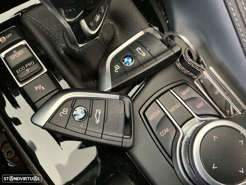 BMW X1 16 d sDrive Auto xLine - 18