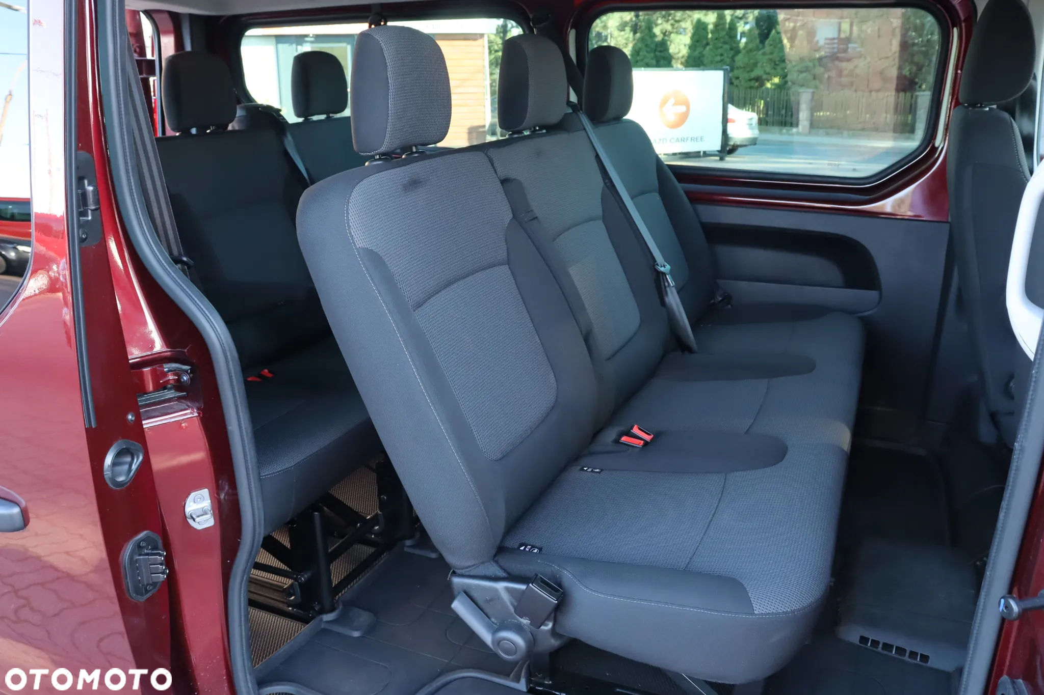 Renault Trafic - 15
