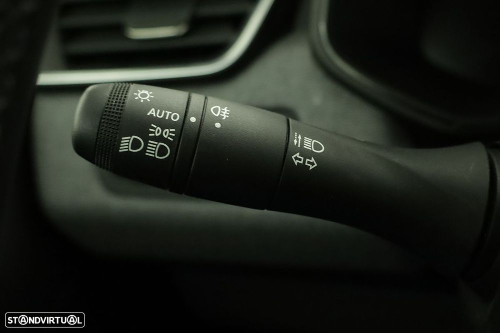 Renault Clio 1.0 TCe Evolution - 16