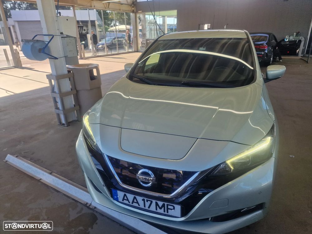 Nissan Leaf 40 kWh N-CONNECTA - 2