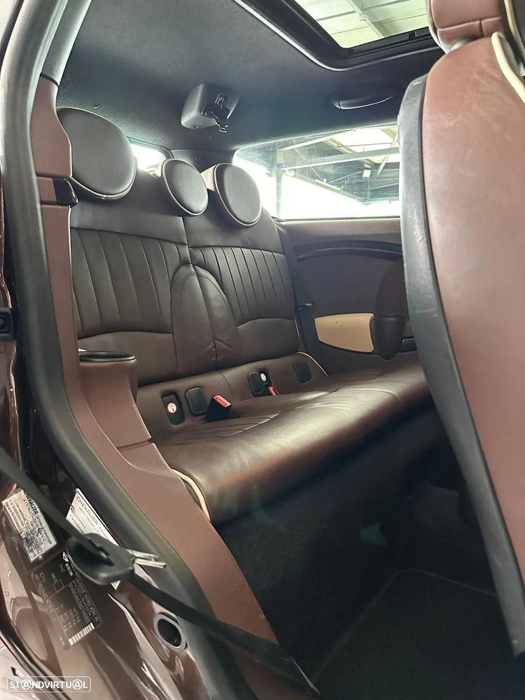 MINI Clubman Cooper D - 18