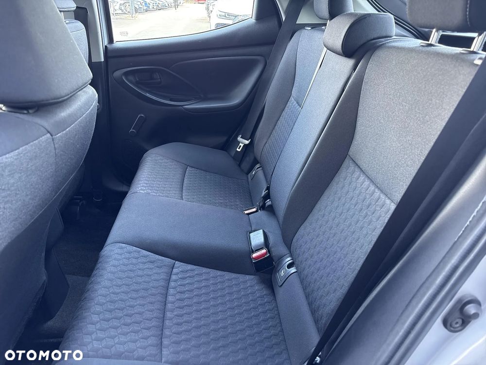 Toyota Yaris Hybrid 1.5 Comfort - 16