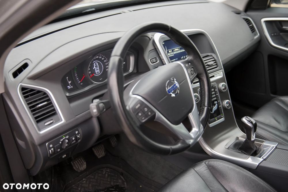 Volvo XC 60 D3 Inscription - 7