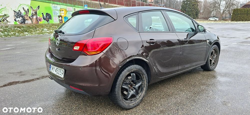 Opel Astra 1.4 T Edition 150 - 8