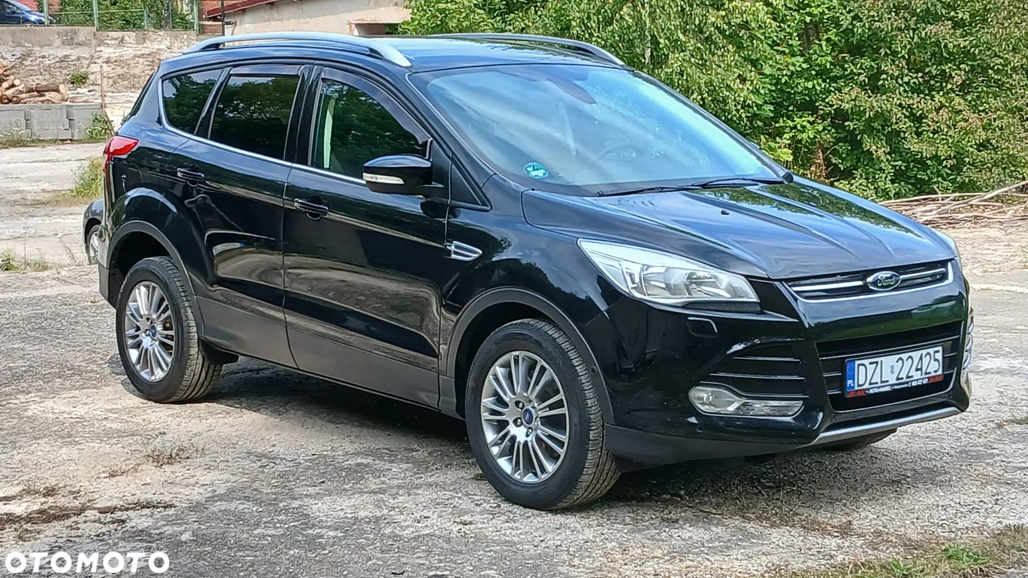Ford Kuga 2.0 TDCi 2x4 Titanium - 2