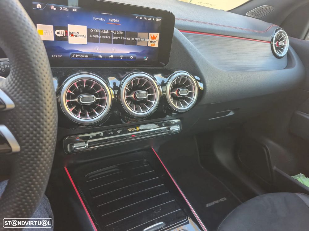 Mercedes-Benz EQA 350 4Matic AMG Line - 12