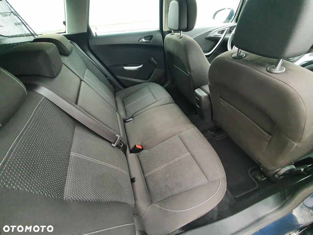 Opel Astra 1.4 Turbo - 12