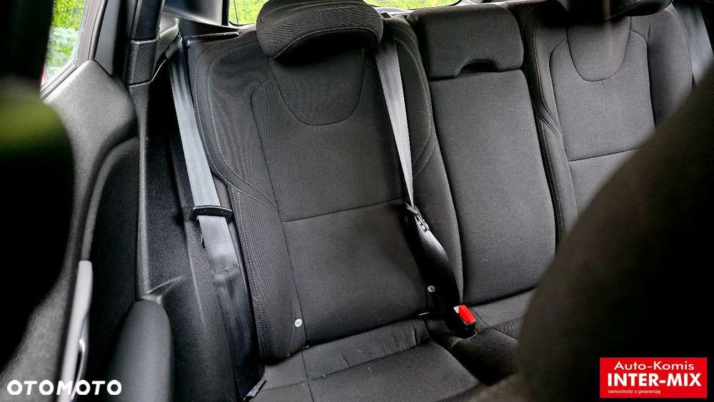 Volvo V40 - 40