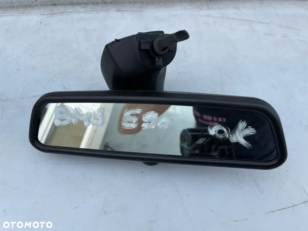 LUSTERKO WSTECZNE WEWNĘTRZNE BMW E90 825727504 - 2