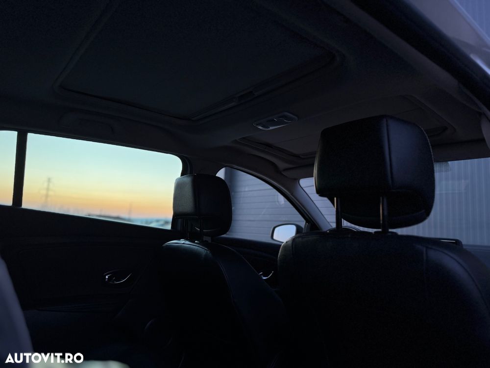 Renault Megane ENERGY dCi 110 Start & Stop Bose Edition - 22