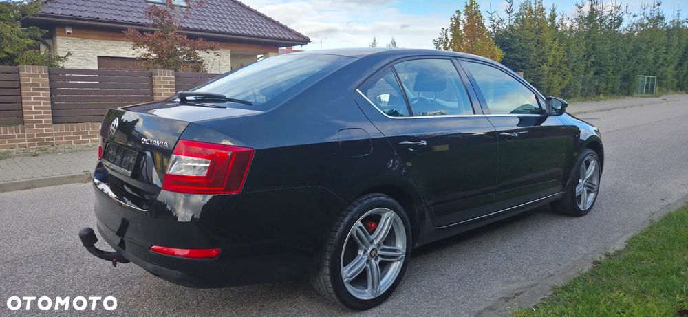 Skoda Octavia Combi 1.6 TDI (Green tec) DSG Ambition - 8